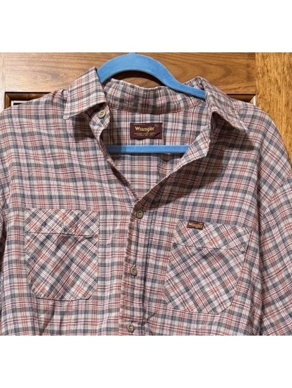 Men’s 70-80s vintage wrangler button down